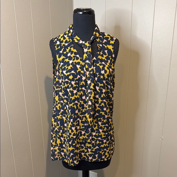 CAbi Women’s Small Yellow Pink and Blue Sleeveless Polo Blouse Neck Tie Pleated - Picture 1 of 6